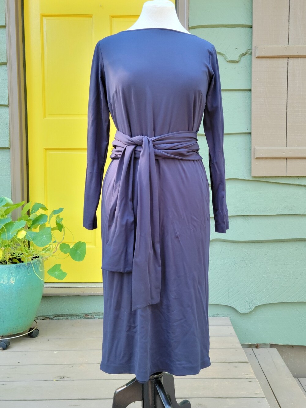 Ann Taylor Navy Multiway Sash Midi Dress Size 8 Quiet Luxury Cocktail